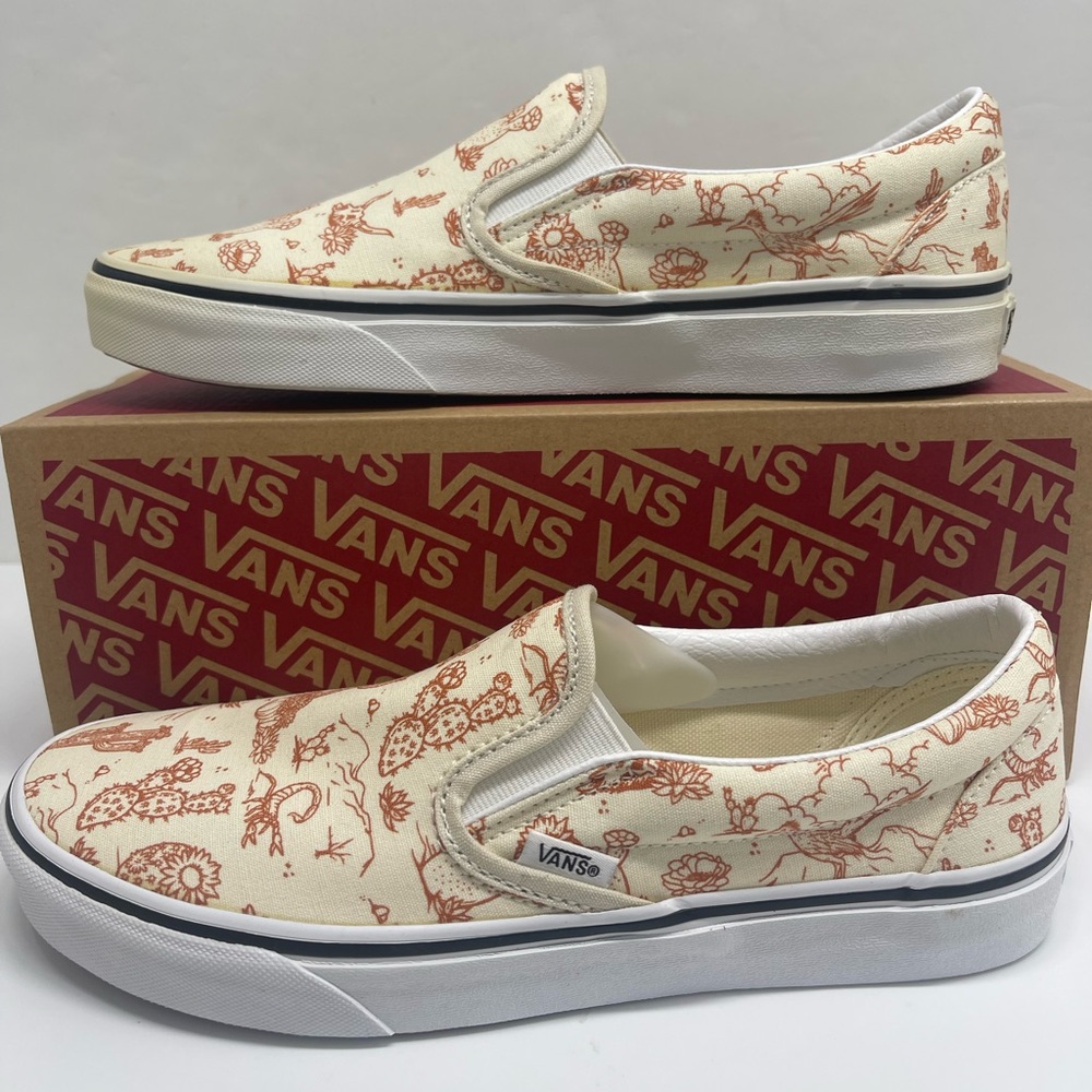 Vans Men’s Classic Slip-On
Desert Vibes Turtle dove/True W Sneakers 
VN0A5JLX8NL - Picture 15 of 16